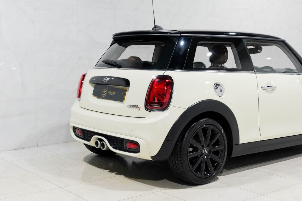 Used MINI Hatch 2018 for sale - 77313175: Photo 16