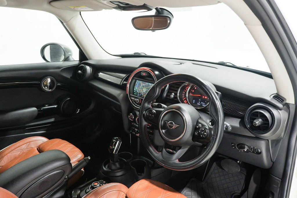 Used MINI Hatch 2018 for sale - 77313175: Photo 3