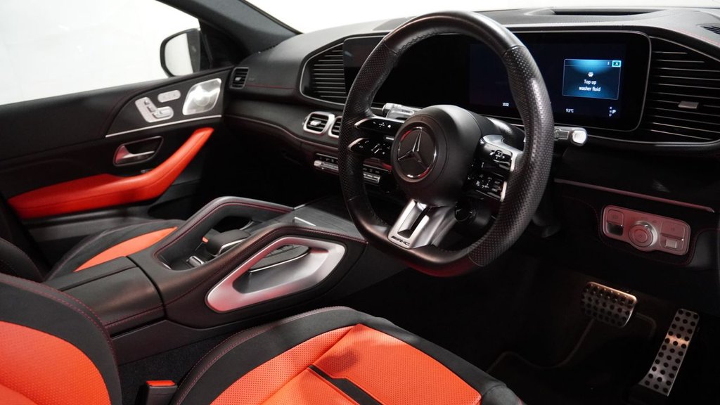 Used Mercedes-Benz GLE 2024 for sale - 78128839: Photo 2