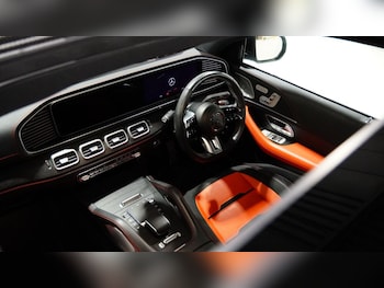 Used Mercedes-Benz GLE 2024 for sale - 78128839: Photo