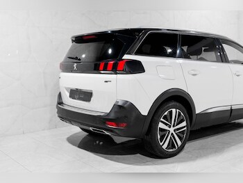 Used Peugeot 5008 2018 for sale - 77111176: Photo