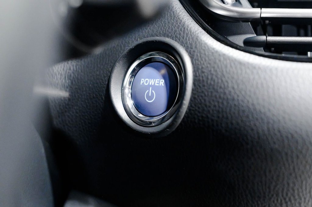 Used Toyota C-HR 2019 for sale - 76417110: Photo 33