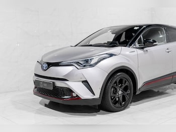 Used Toyota C-HR 2019 for sale - 76417110: Photo