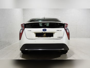 Used Toyota Prius 2016 for sale - 77904968: Photo