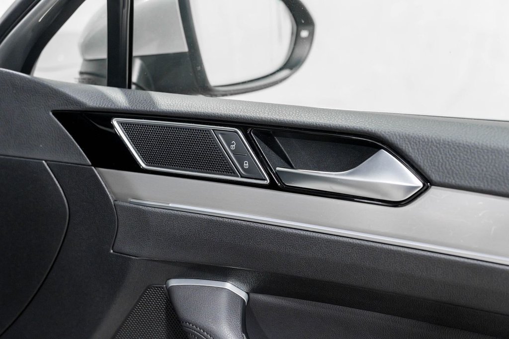 Used Volkswagen Passat 2017 for sale - 76416893: Photo 29