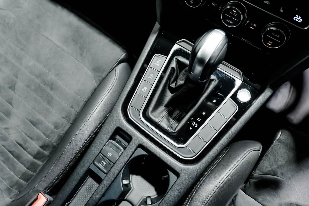 Used Volkswagen Passat 2017 for sale - 76416893: Photo 40