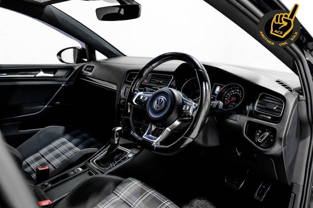 Used Volkswagen Golf 2016 for sale - 77835002: Photo 3