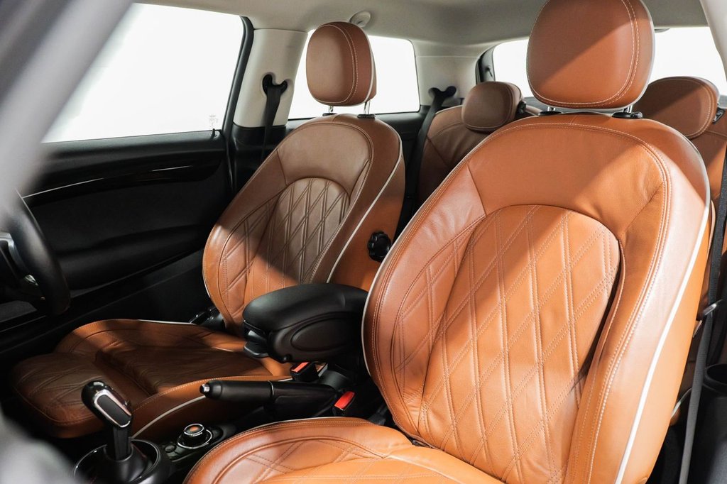 Used MINI Hatch 2018 for sale - 76417152: Photo 12