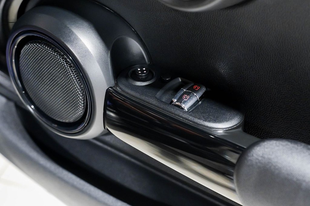 Used MINI Hatch 2018 for sale - 76417152: Photo 28