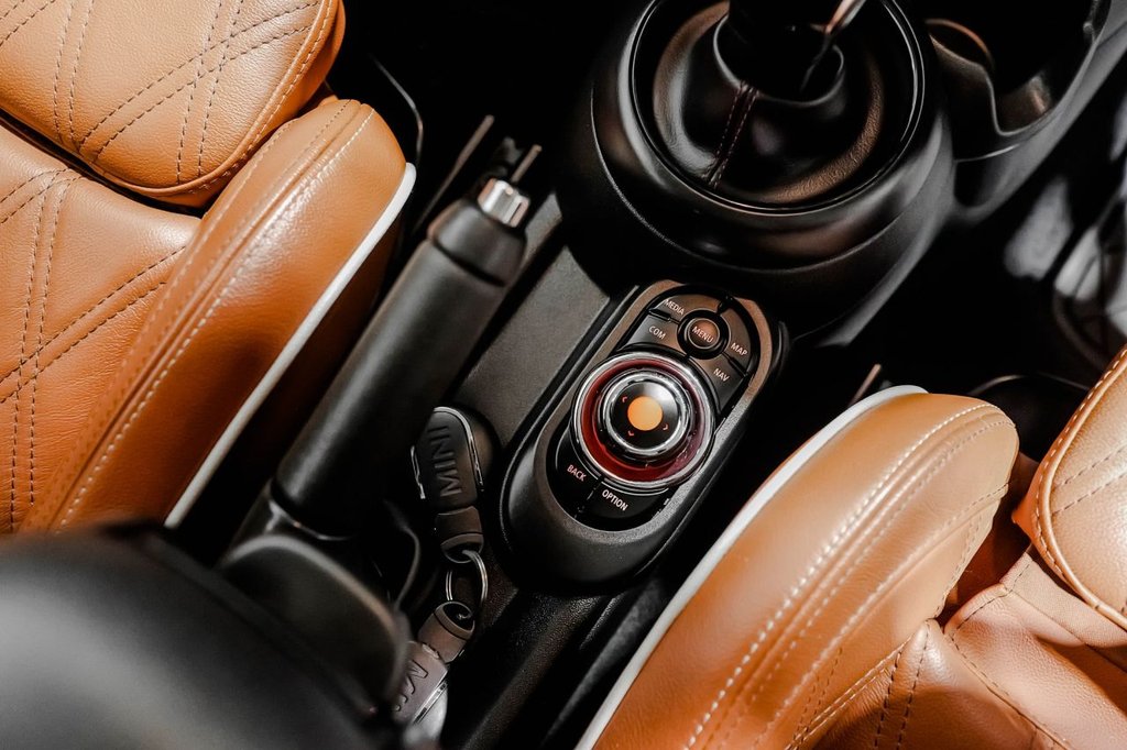 Used MINI Hatch 2018 for sale - 76417152: Photo 40