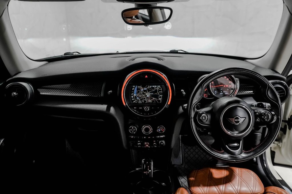 Used MINI Hatch 2018 for sale - 76417152: Photo 44