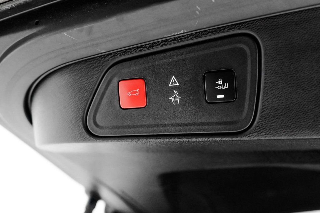 Used Peugeot 3008 2019 for sale - 76416925: Photo 9