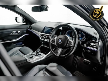 Used BMW 3 Series 2020 for sale - 77236620: Photo