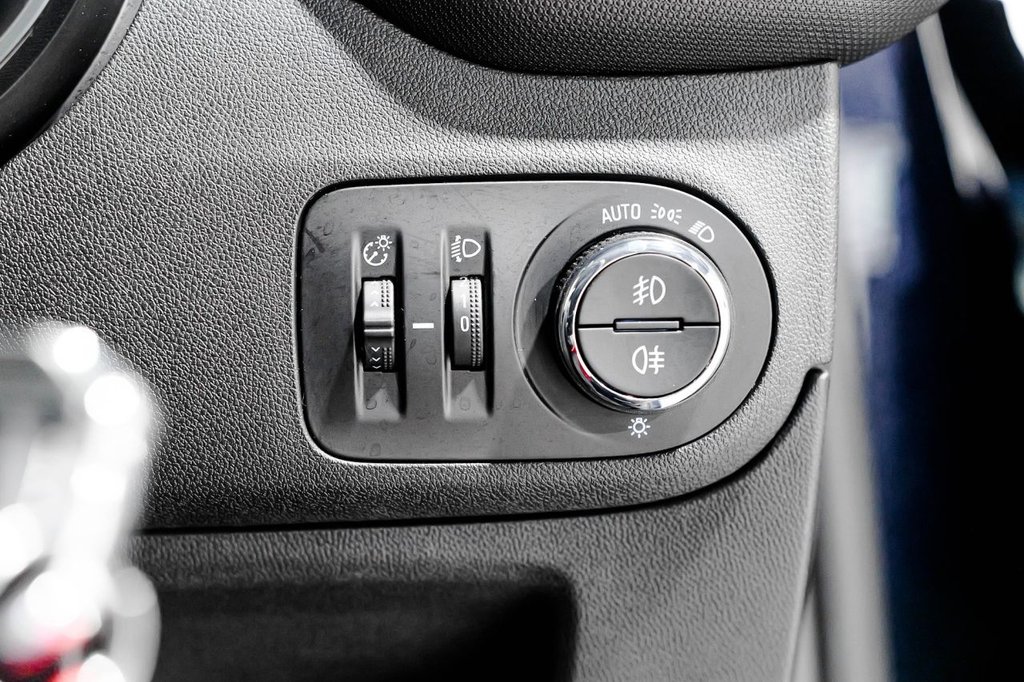 Used Vauxhall Crossland X 2020 for sale - 76417023: Photo 17