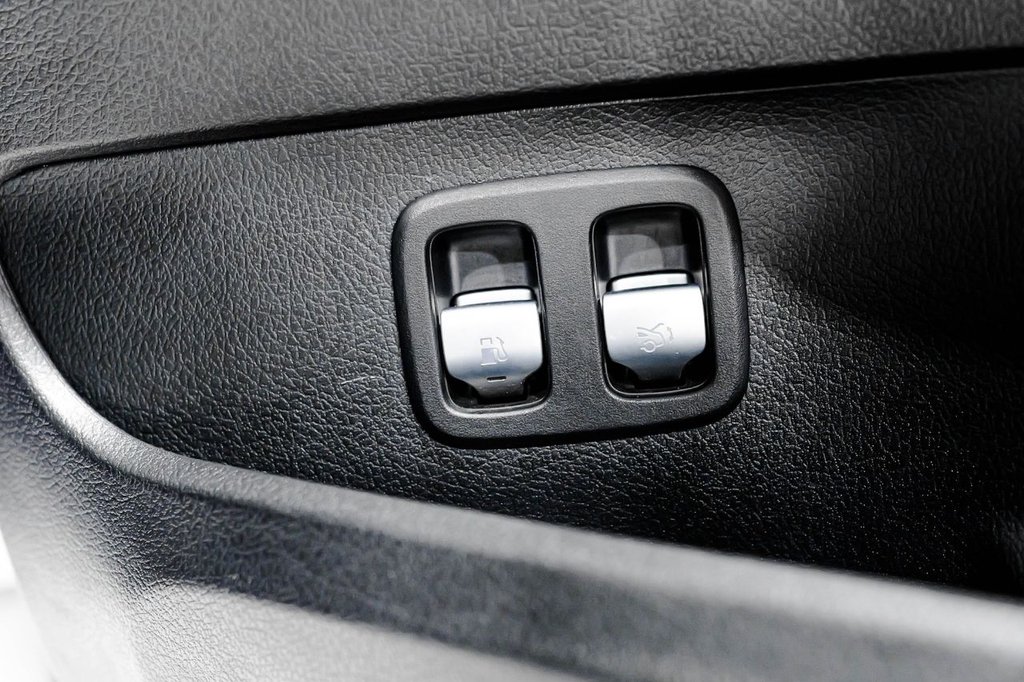 Used Mercedes-Benz C Class 2022 for sale - 76417133: Photo 17