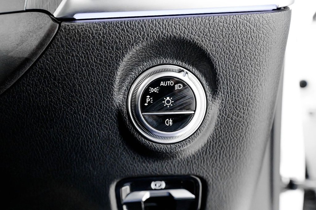 Used Mercedes-Benz C Class 2022 for sale - 76417133: Photo 19