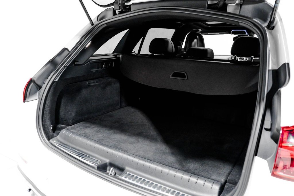 Used Mercedes-Benz C Class 2022 for sale - 76417133: Photo 8