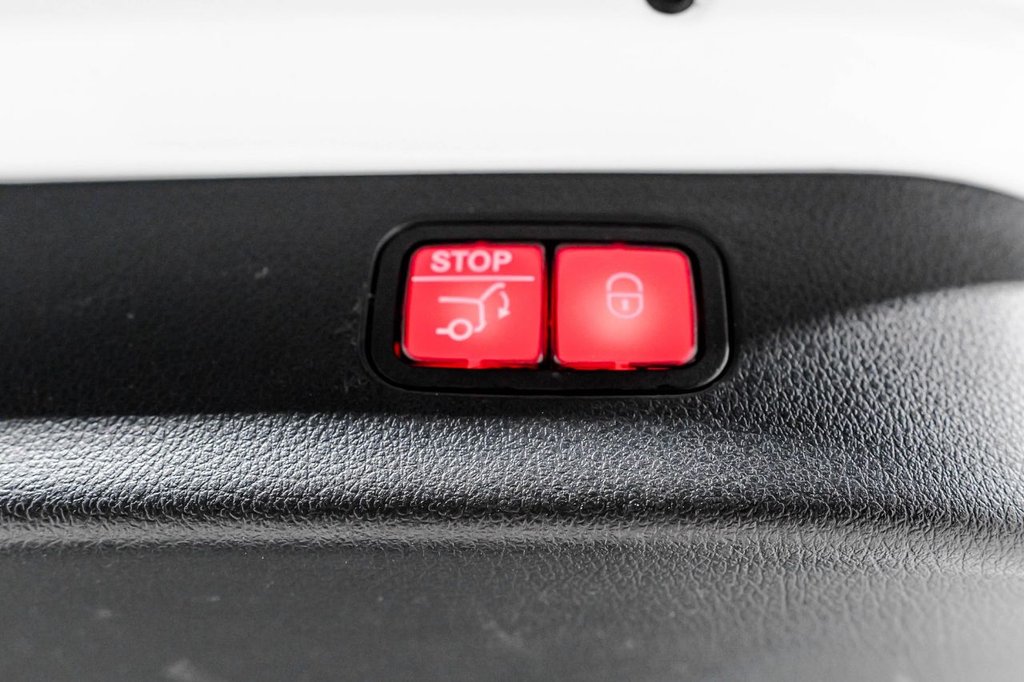 Used Mercedes-Benz C Class 2022 for sale - 76417133: Photo 9