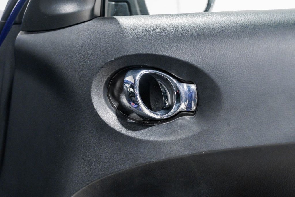 Used Nissan Juke 2014 for sale - 76417257: Photo 14