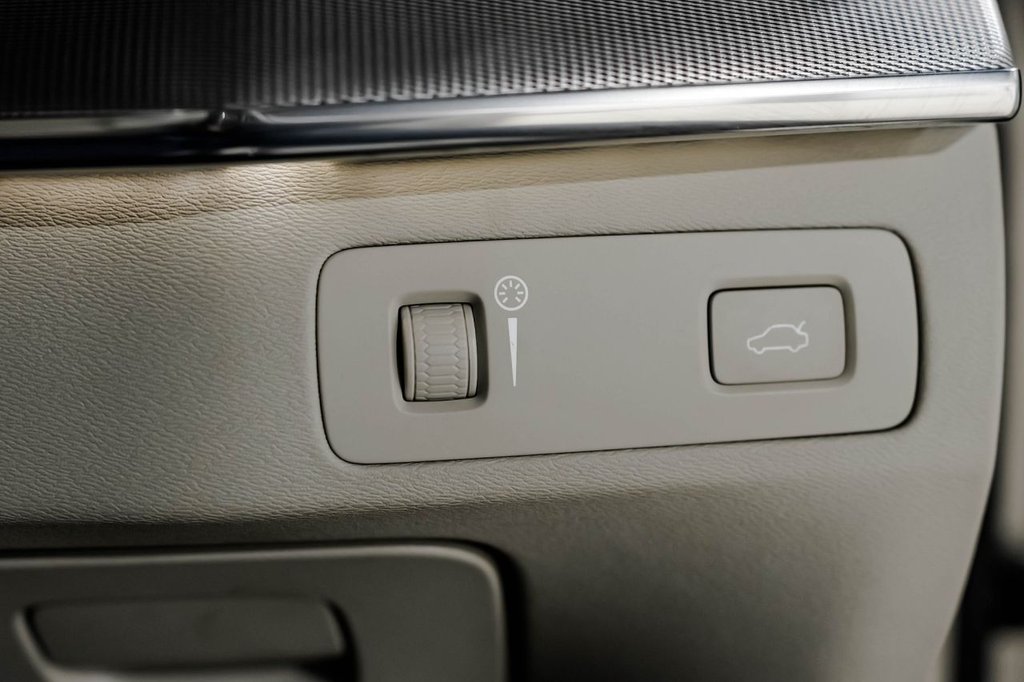 Used Volvo XC90 2016 for sale - 77564028: Photo 34