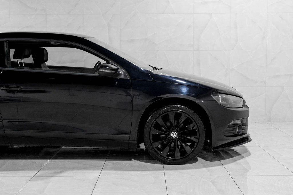 Used Volkswagen Scirocco 2013 for sale - 77672623: Photo 24