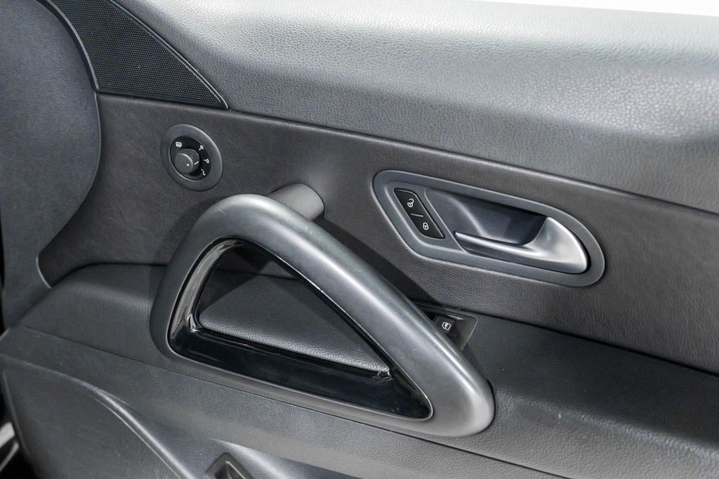 Used Volkswagen Scirocco 2013 for sale - 77672623: Photo 27