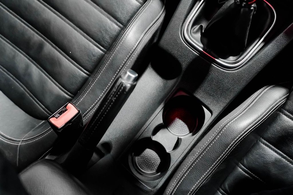 Used Volkswagen Scirocco 2013 for sale - 77672623: Photo 40