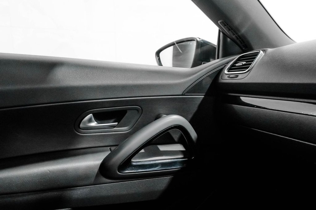 Used Volkswagen Scirocco 2013 for sale - 77672623: Photo 42