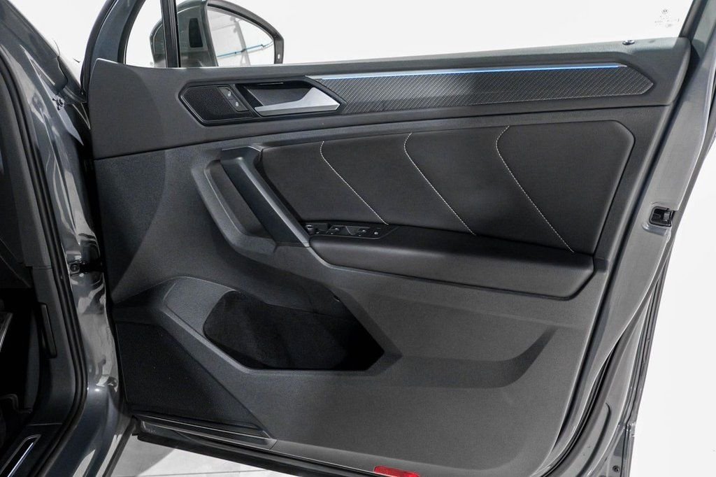 Used Volkswagen Tiguan 2021 for sale - 77850072: Photo 32