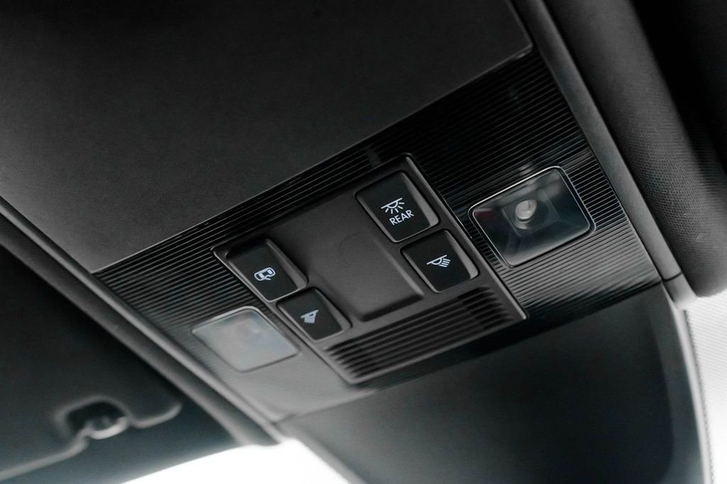 Used Volkswagen Tiguan 2021 for sale - 77850072: Photo 37