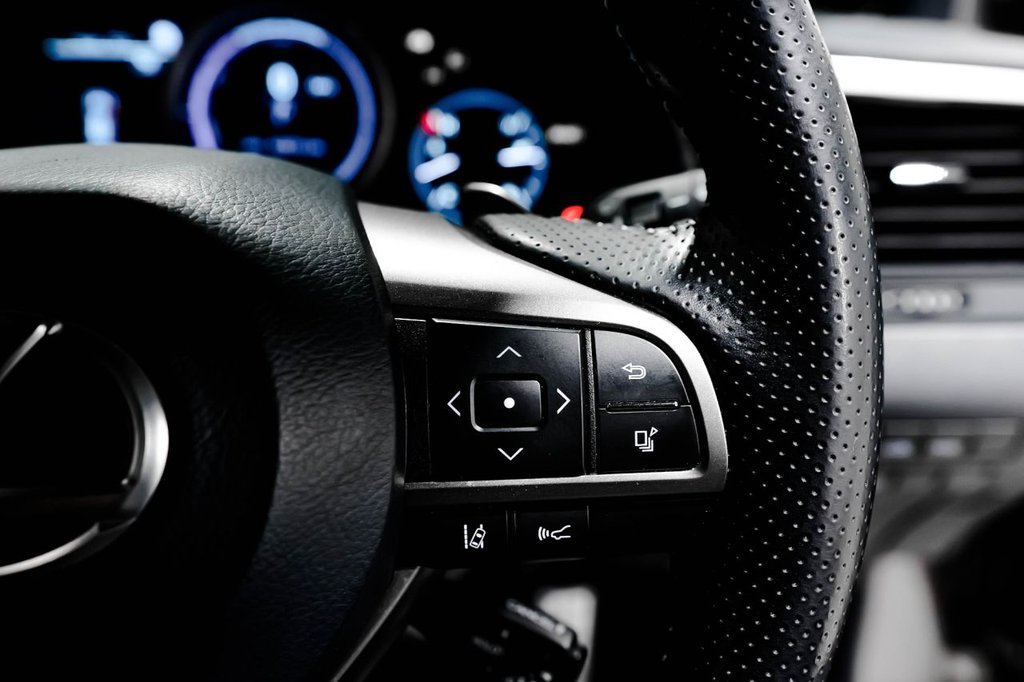 Used Lexus RX 2022 for sale - 76416920: Photo 24