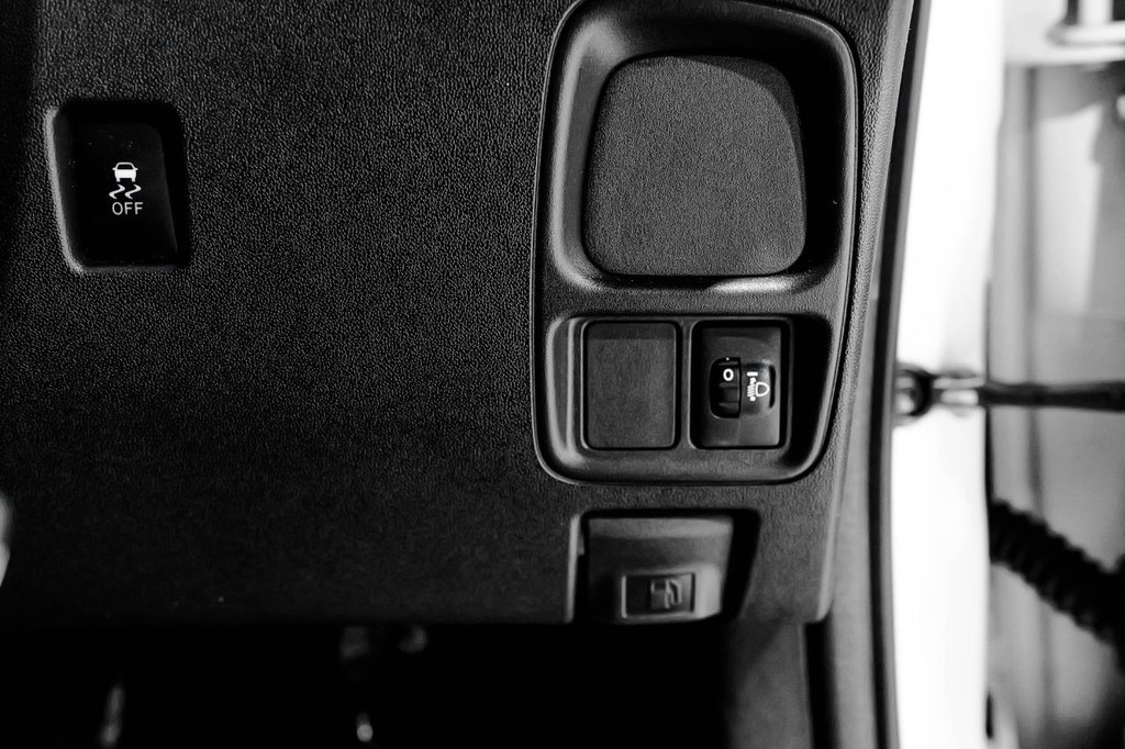 Used Toyota AYGO 2019 for sale - 76416965: Photo 16