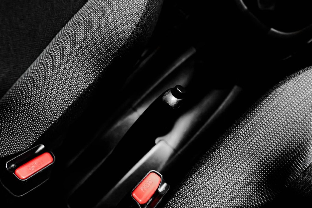 Used Toyota AYGO 2019 for sale - 76416965: Photo 23