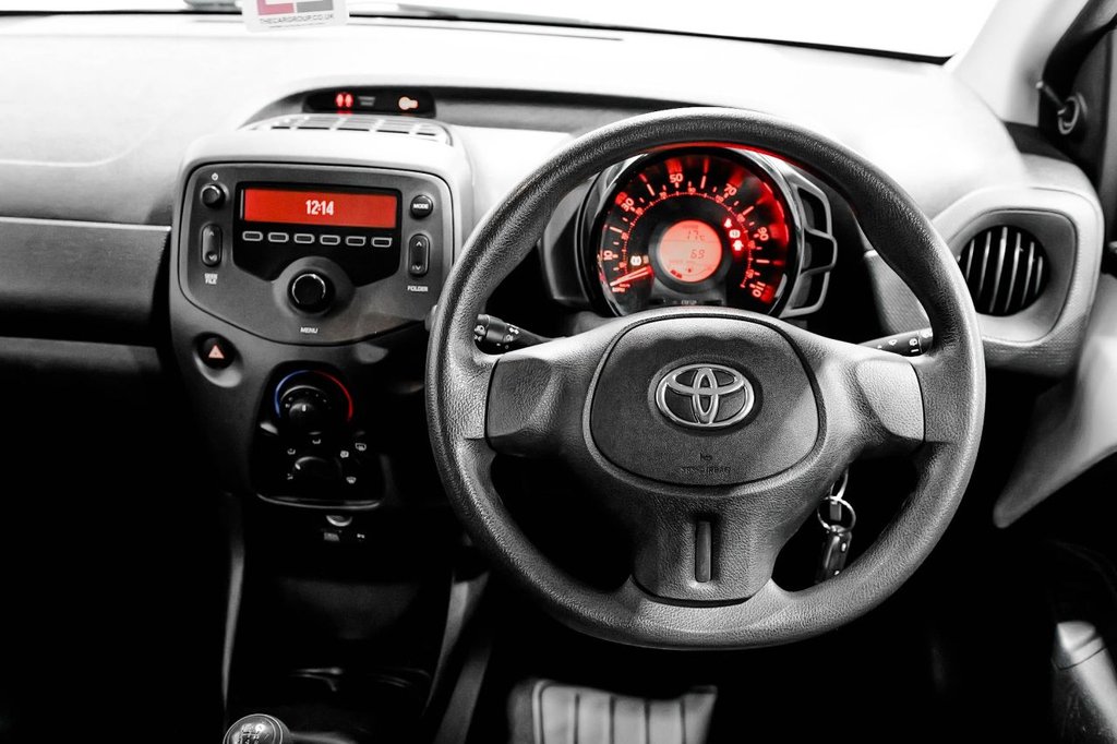 Used Toyota AYGO 2019 for sale - 76416965: Photo 27