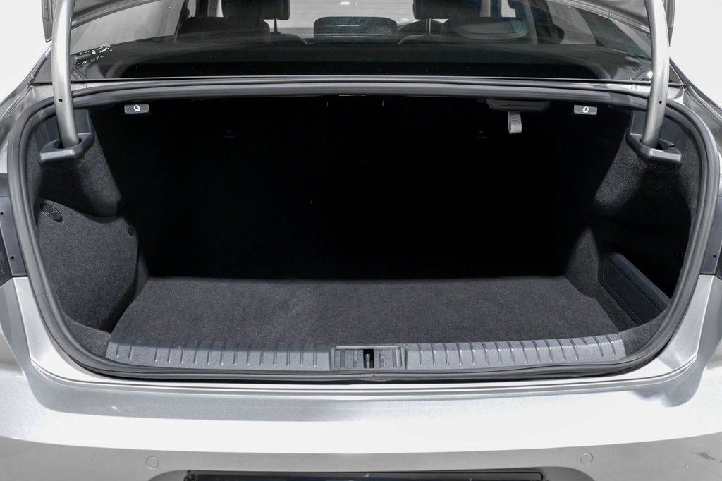 Used Volkswagen Passat 2017 for sale - 76841090: Photo 22