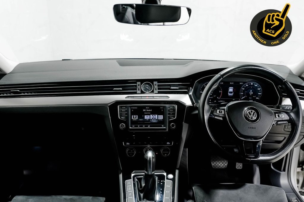 Used Volkswagen Passat 2017 for sale - 76841090: Photo 3