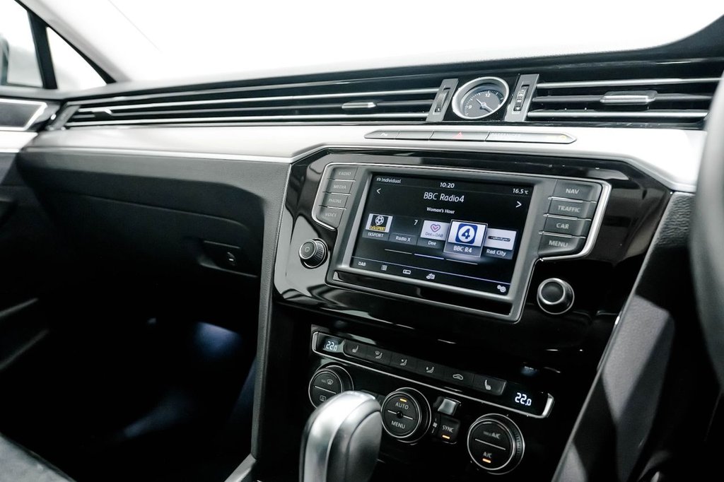 Used Volkswagen Passat 2017 for sale - 76841090: Photo 36