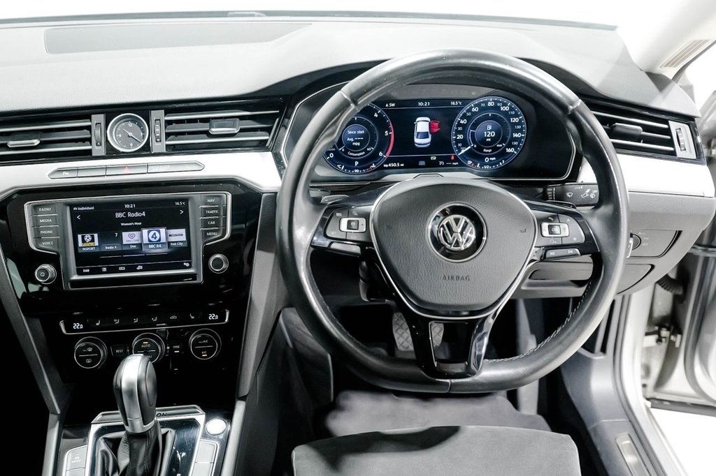 Used Volkswagen Passat 2017 for sale - 76841090: Photo 46