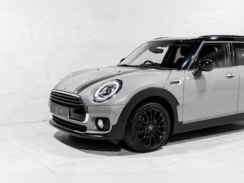 Used MINI Clubman 2017 for sale - 76417111: Photo