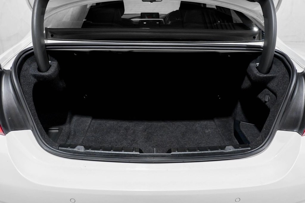 Used BMW 4 Series 2018 for sale - 77507122: Photo 19