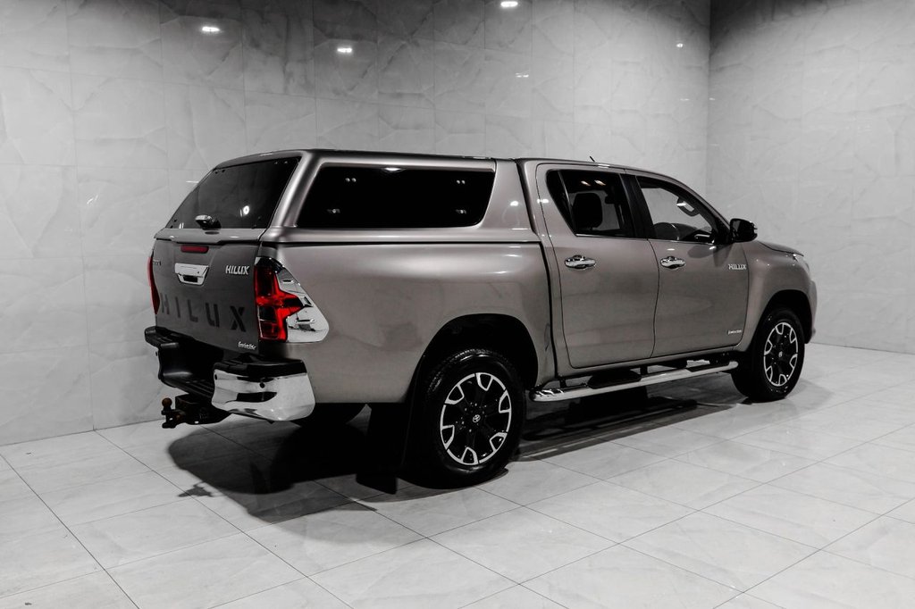 Used Toyota Hilux 2017 for sale - 76417091: Photo 15