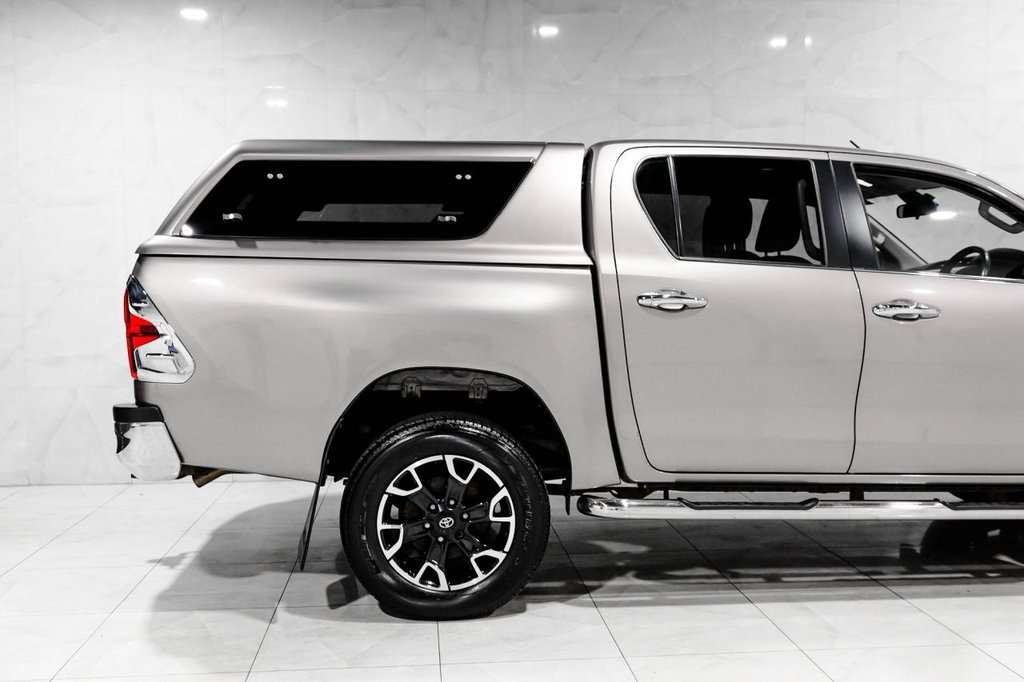 Used Toyota Hilux 2017 for sale - 76417091: Photo 27