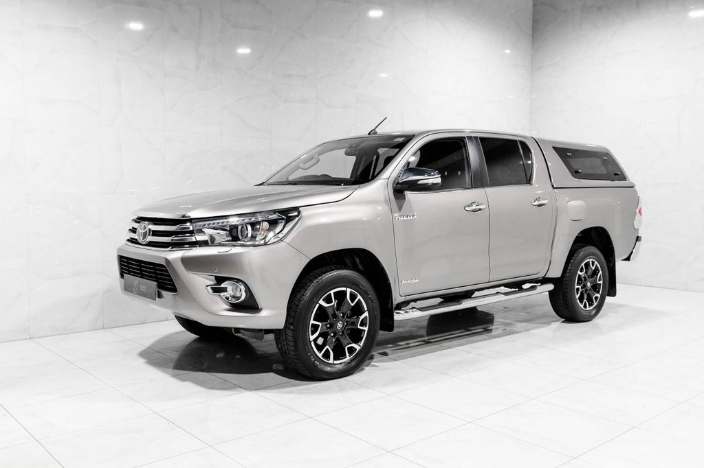 Used Toyota Hilux 2017 for sale - 76417091: Photo 4