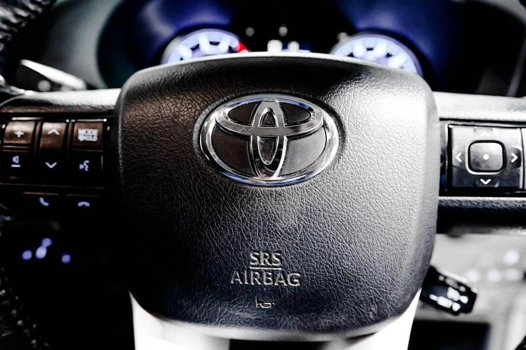 Used Toyota Hilux 2017 for sale - 76417091: Photo 42