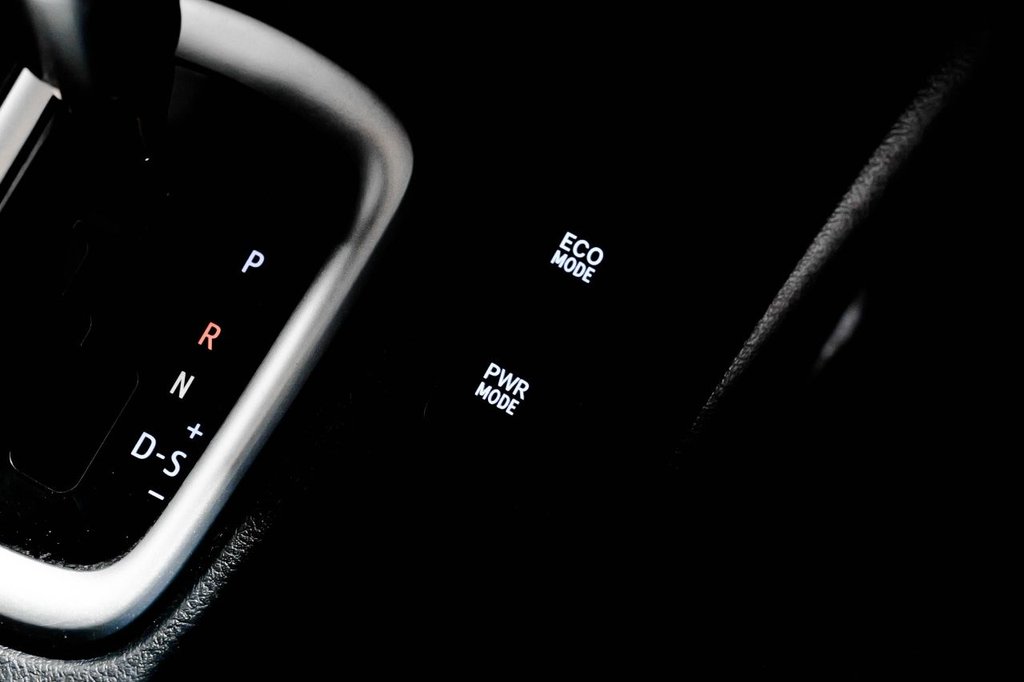 Used Toyota Hilux 2017 for sale - 76417091: Photo 49