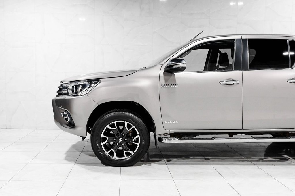 Used Toyota Hilux 2017 for sale - 76417091: Photo 8