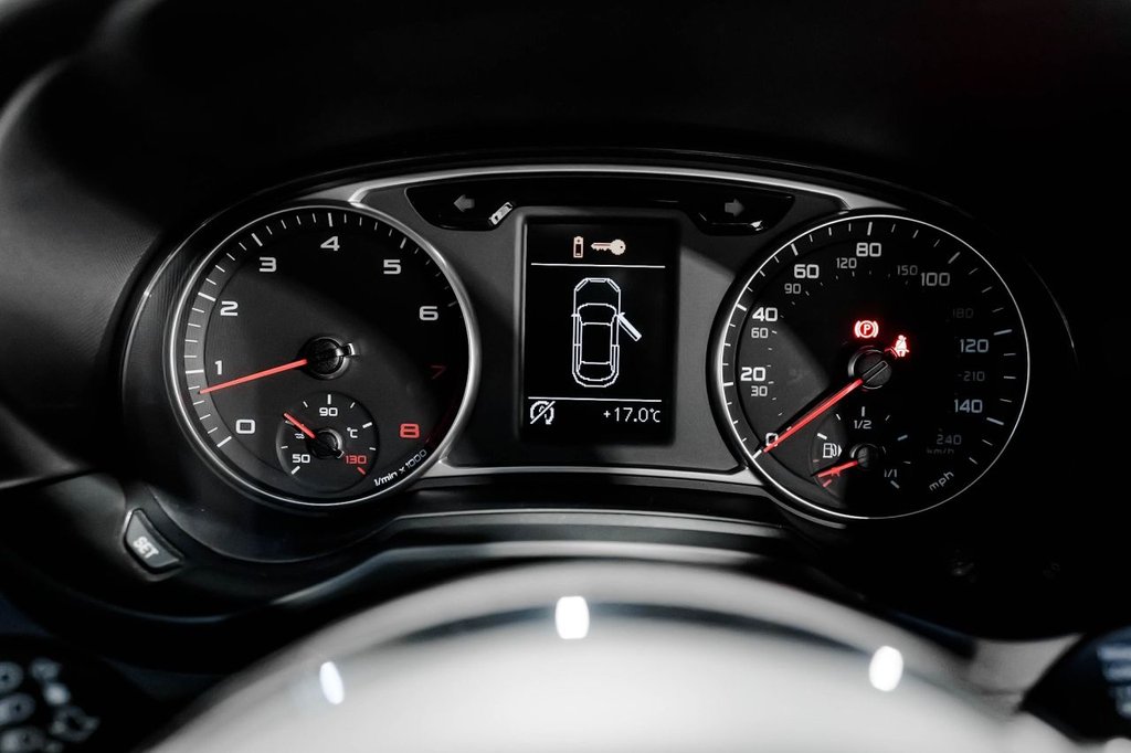 Used Audi A1 2013 for sale - 77053657: Photo 17