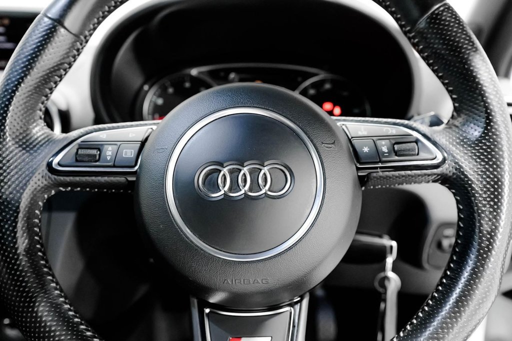 Used Audi A1 2013 for sale - 77053657: Photo 18