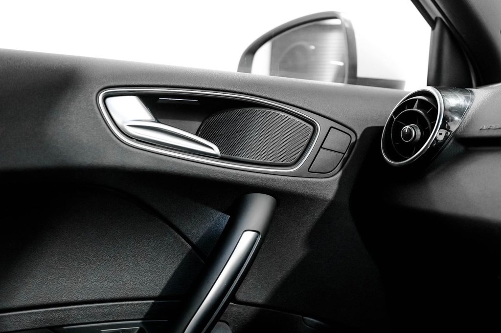 Used Audi A1 2013 for sale - 77053657: Photo 29