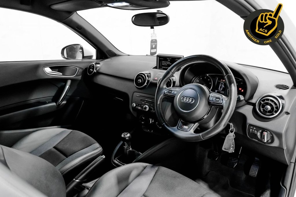 Used Audi A1 2013 for sale - 77053657: Photo 3